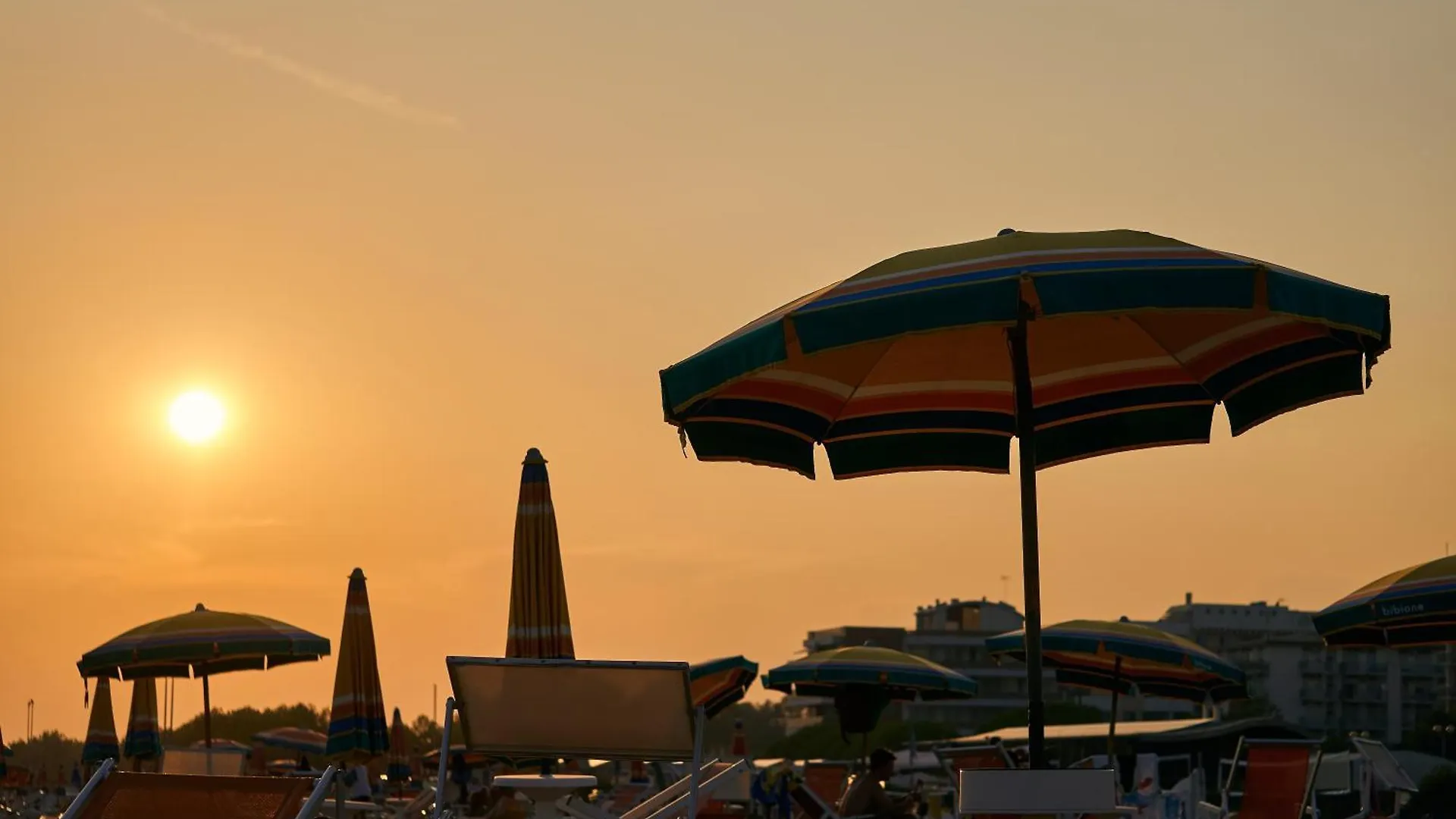Amazing Villa With Private Garden In Bibione 0*,